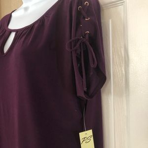PerSignature burgundy purple women’s top